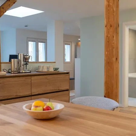 100 Qm Open-space-apartment Lägenhet